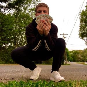 Meet your Posher, Steven